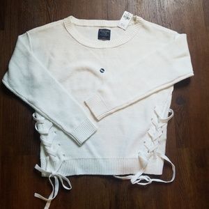 Abercrombie &Fitch Sweater